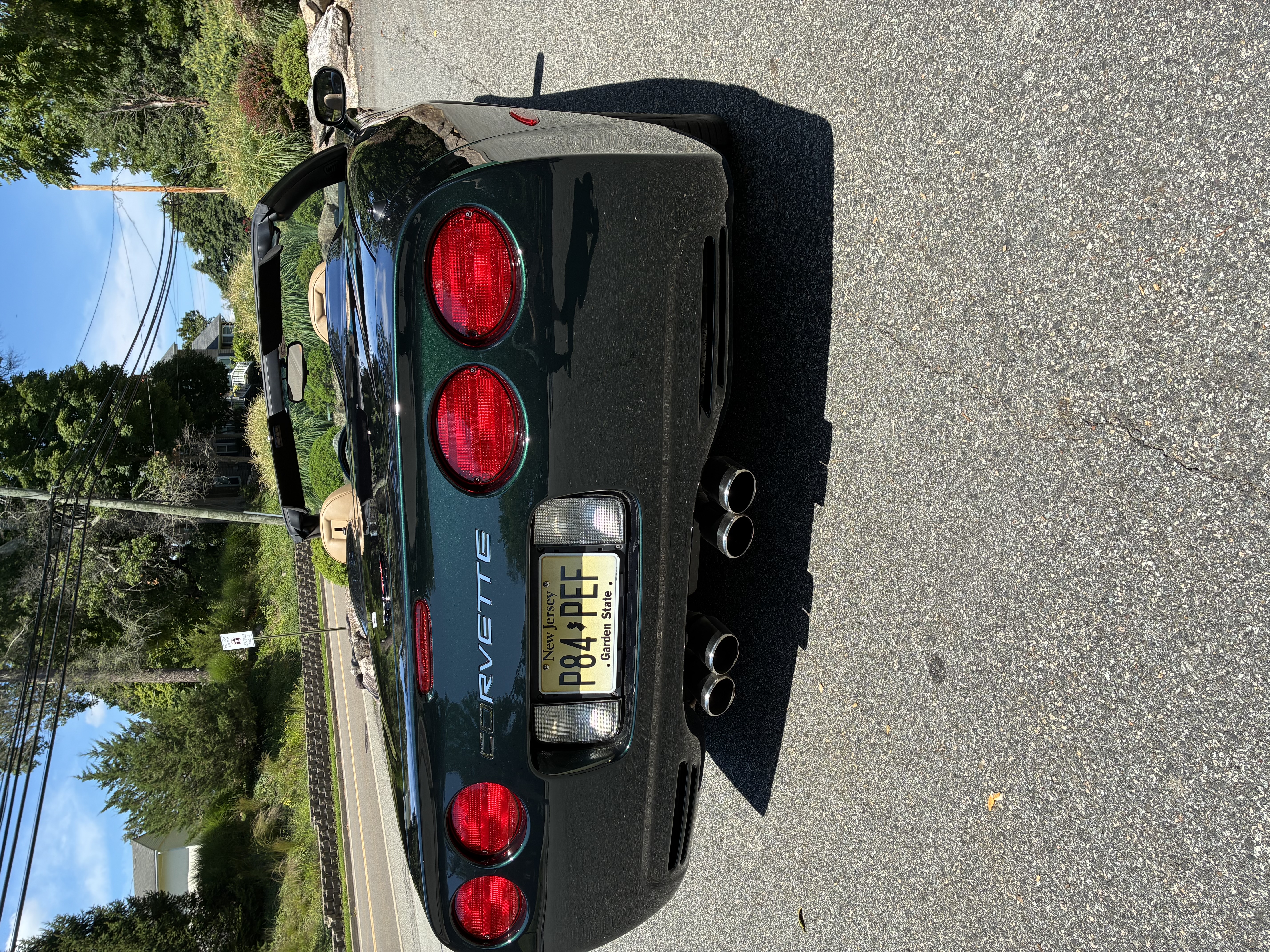 Used 2000 Chevrolet Corvette Convertible w/ Performance Handling Pkg RWD image 10