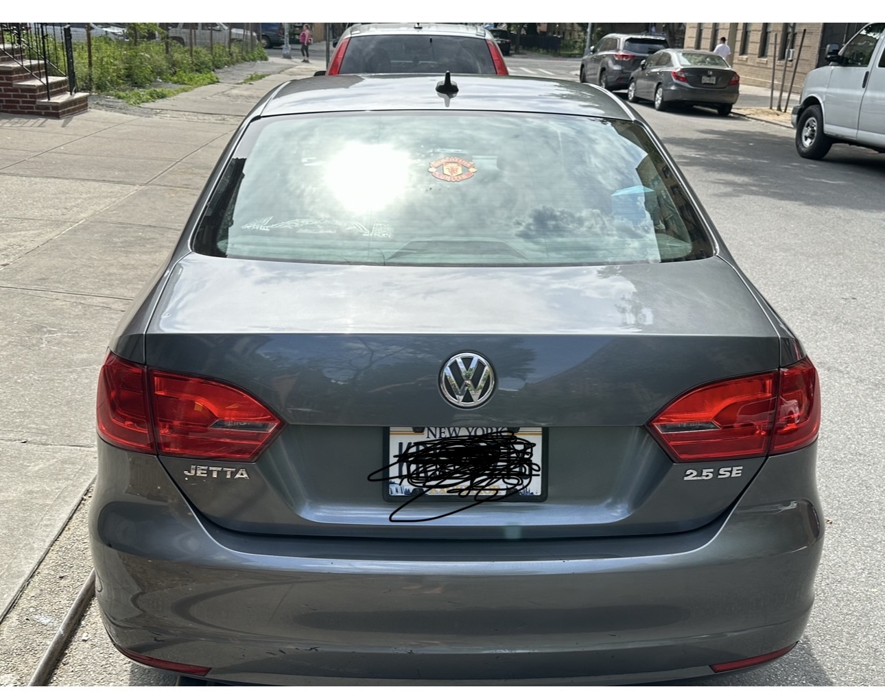 Used 2011 Volkswagen Jetta SE FWD image 6
