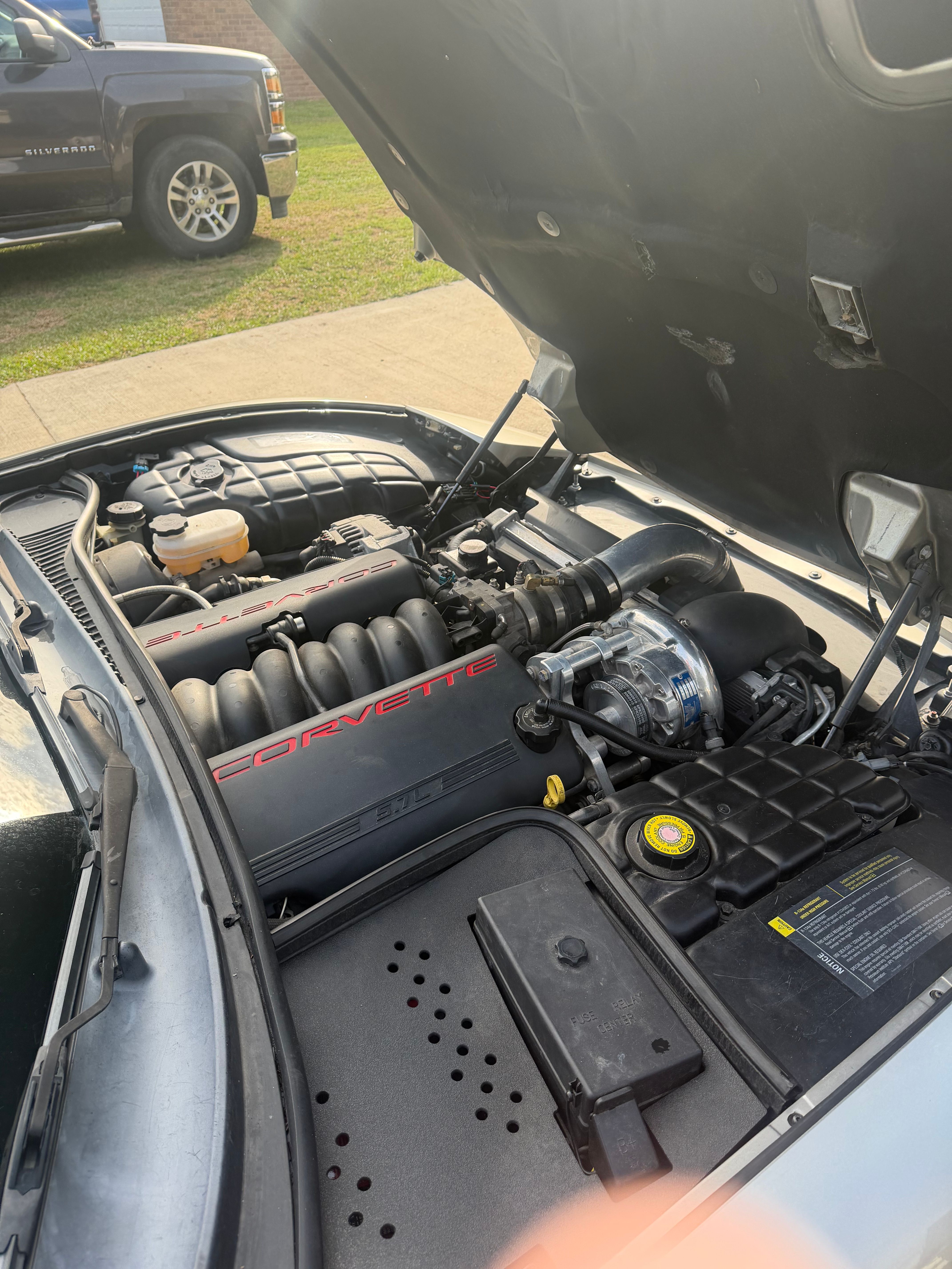 Used 2001 Chevrolet Corvette Convertible w/ Preferred Equipment Group2 RWD image 9