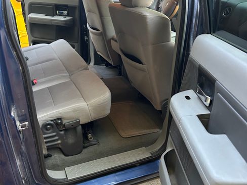 Used 2007 Ford F150 XLT RWD image 11
