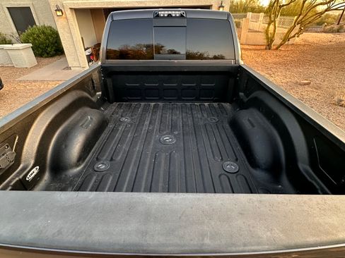 Used 2020 RAM 2500 Laramie w/ Night Edition image 8