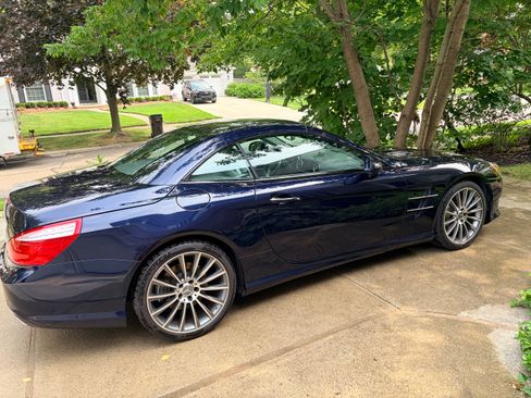 Used 2015 Mercedes-Benz SL 550 image 9