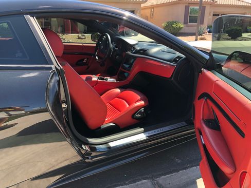 Used 2009 Maserati GranTurismo S image 10