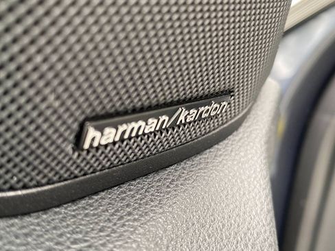 Used 2013 Mercedes-Benz E 350 Sedan image 11