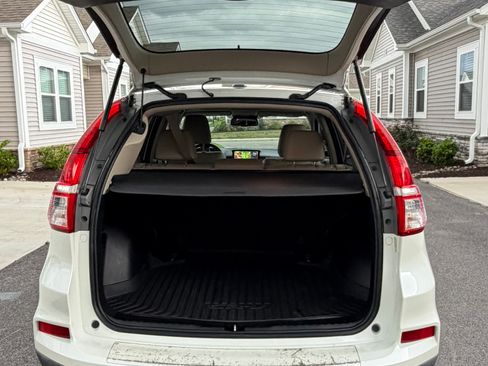Used 2015 Honda CR-V Touring image 24