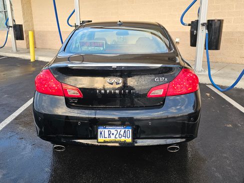 Used 2012 INFINITI G37 x Sedan w/ Premium Pkg image 10
