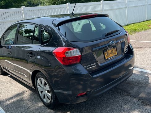 Used 2014 Subaru Impreza 2.0i AWD/4WD image 14
