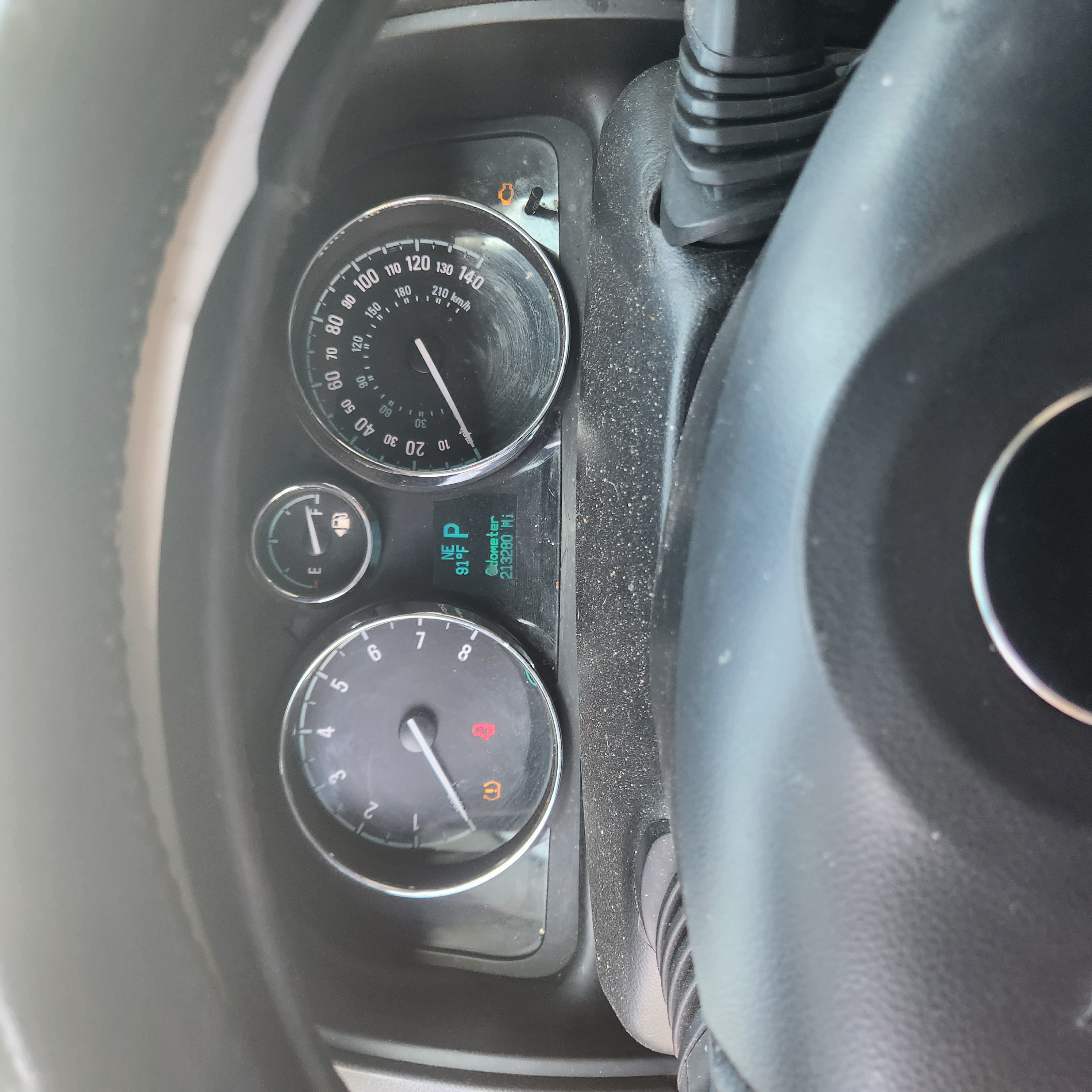 Used 2015 Chevrolet Captiva Sport LT w/ Convenience Package FWD image 9