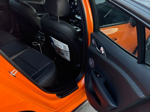 Used 2019 Kia Stinger GTS image 5