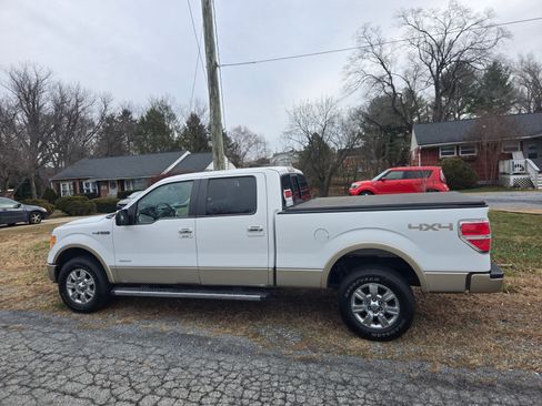 Used 2012 Ford F150 Lariat w/ Lariat Chrome Pkg image 4