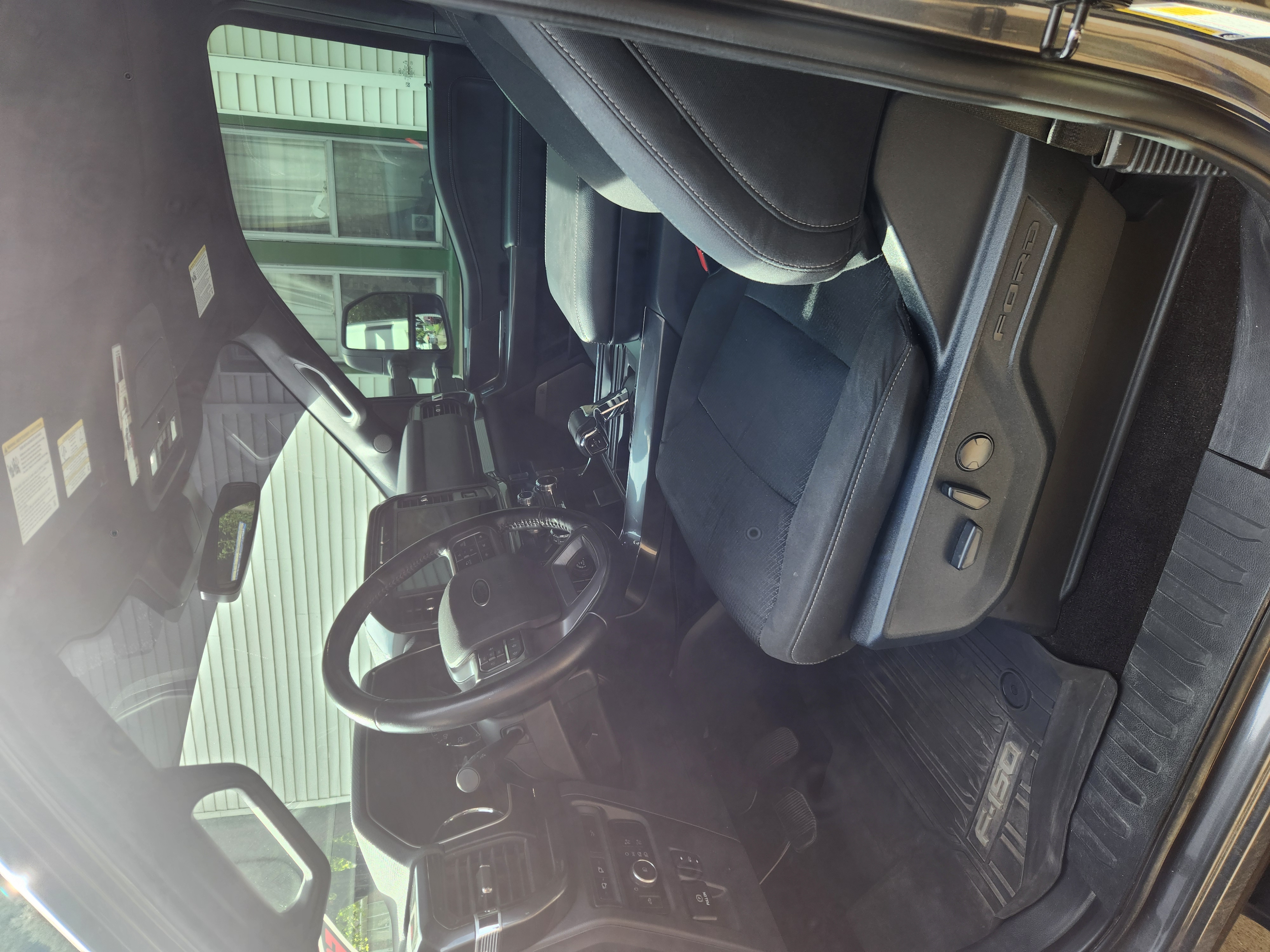 Used 2022 Ford F150 XLT w/ Equipment Group 302A High AWD/4WD image 12