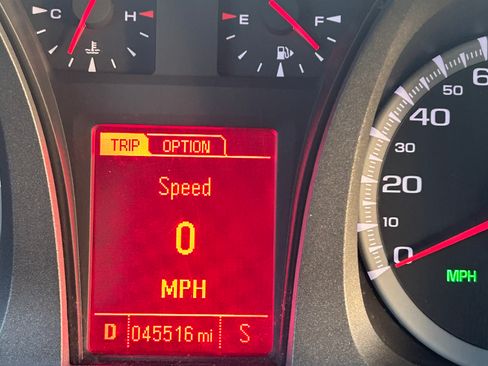 Used 2015 GMC Terrain SLE FWD image 15