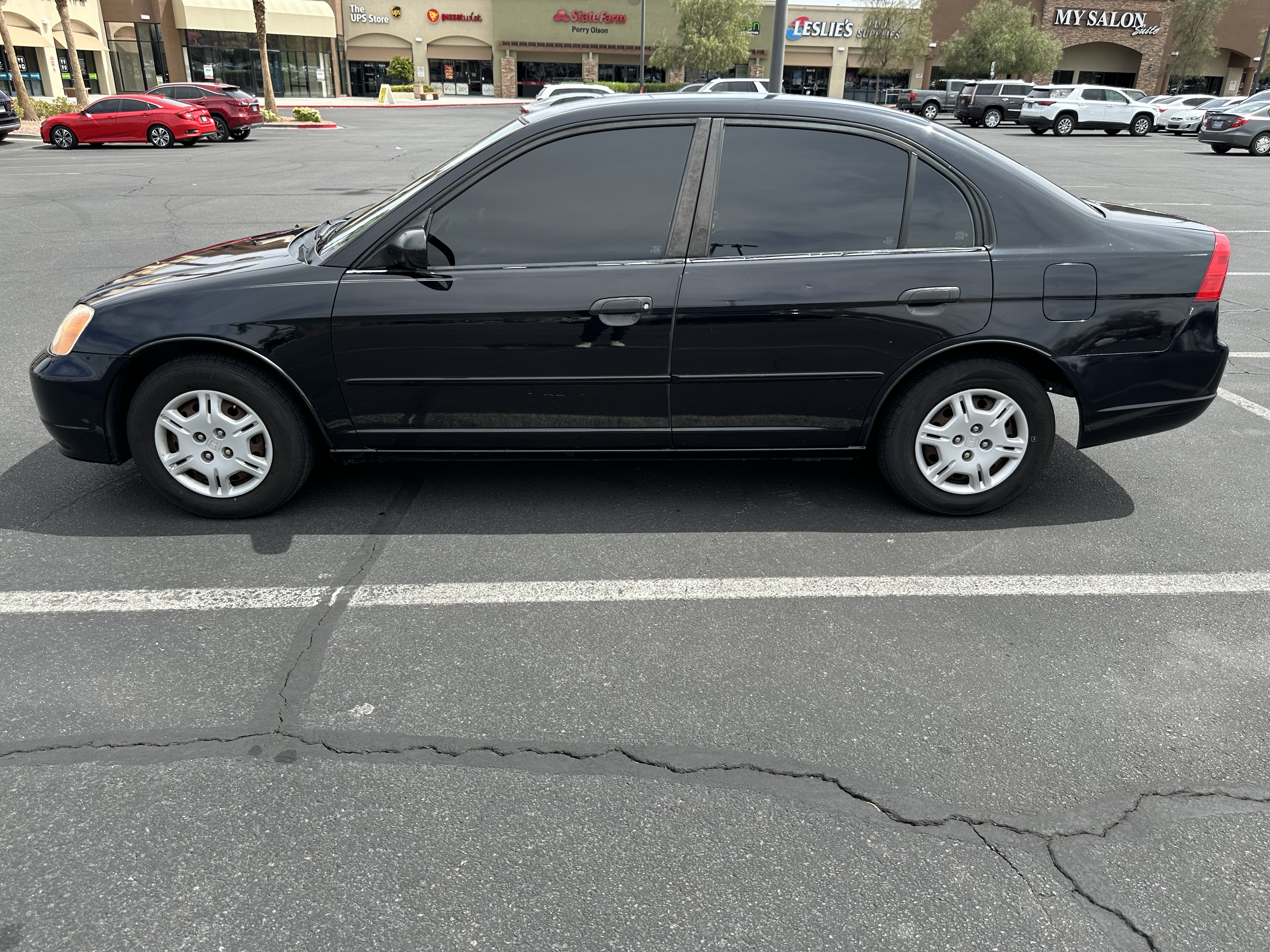Used 2001 Honda Civic LX image 2