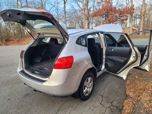 Used 2011 Nissan Rogue S image 15