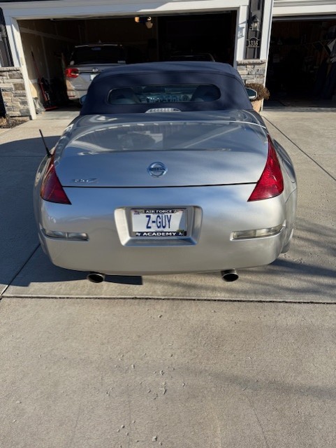 Used 2004 Nissan 350Z Touring RWD image 9
