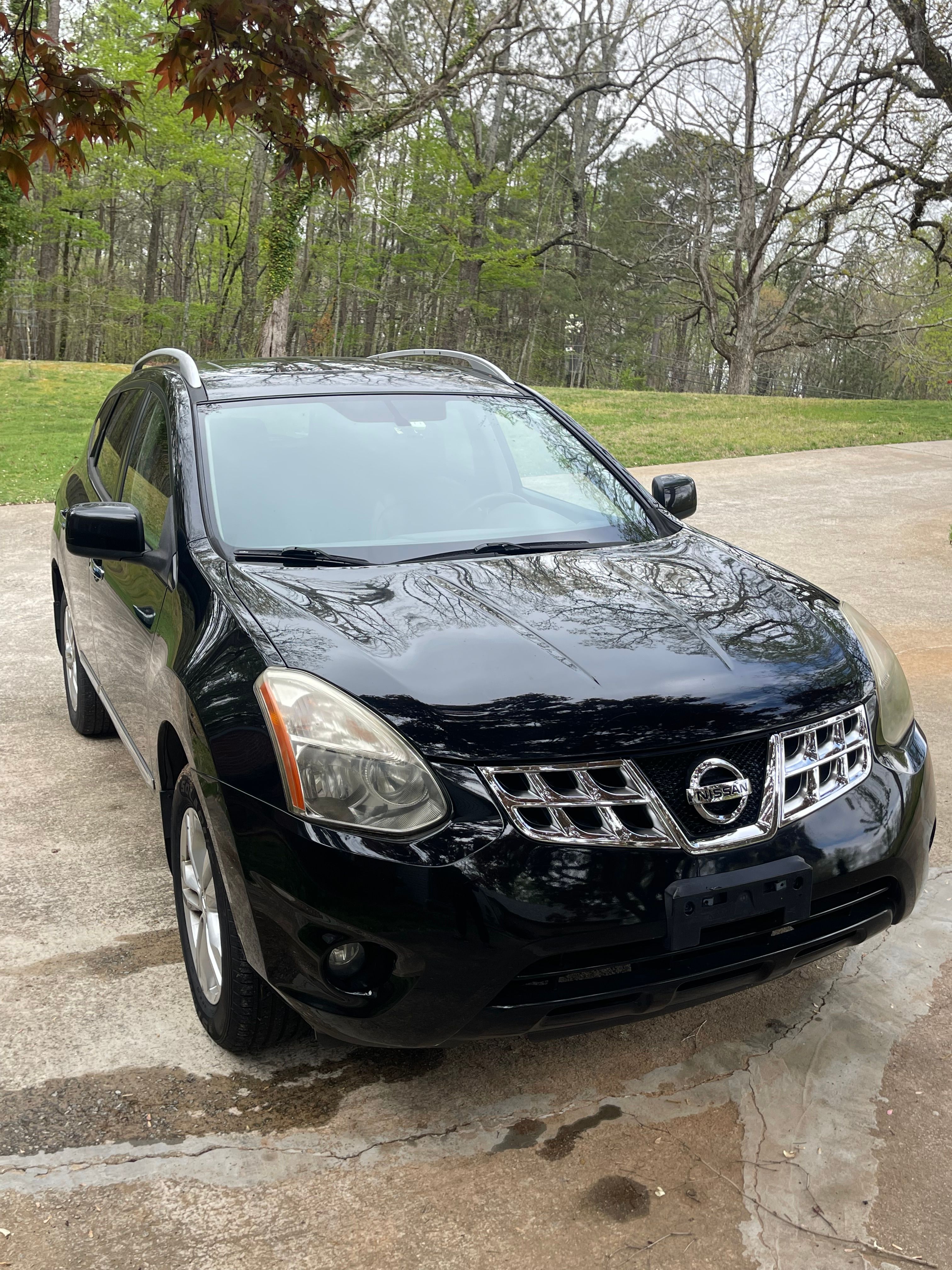 Used 2013 Nissan Rogue SV w/ Premium Pkg AWD/4WD image 2