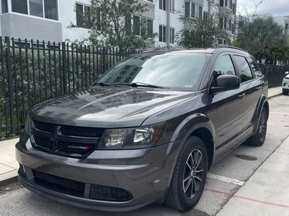 Used 2018 Dodge Journey SE w/ Blacktop Package