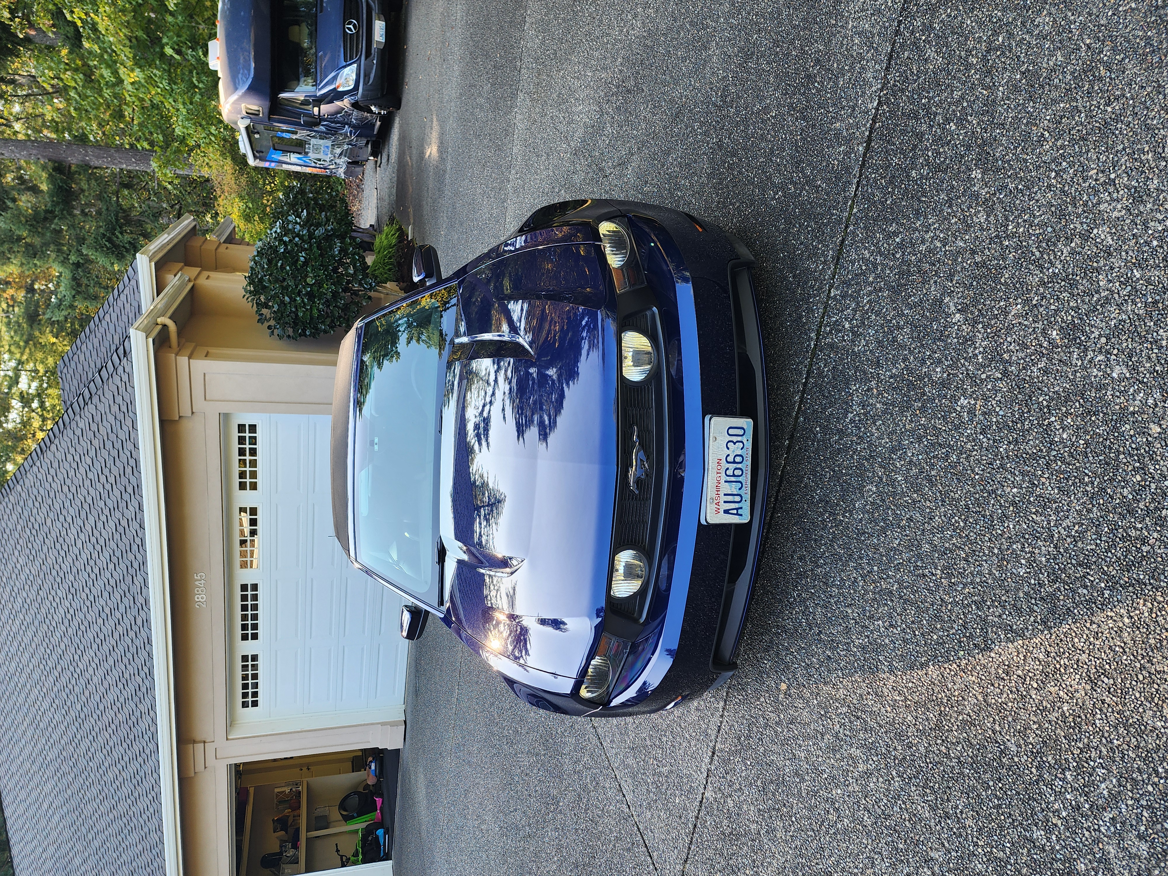 Used 2010 Ford Mustang GT RWD image 19