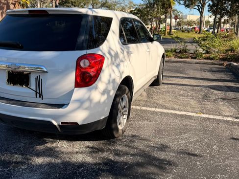 Used 2014 Chevrolet Equinox LS image 4