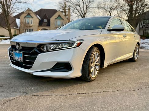 Used 2022 Honda Accord LX image 11