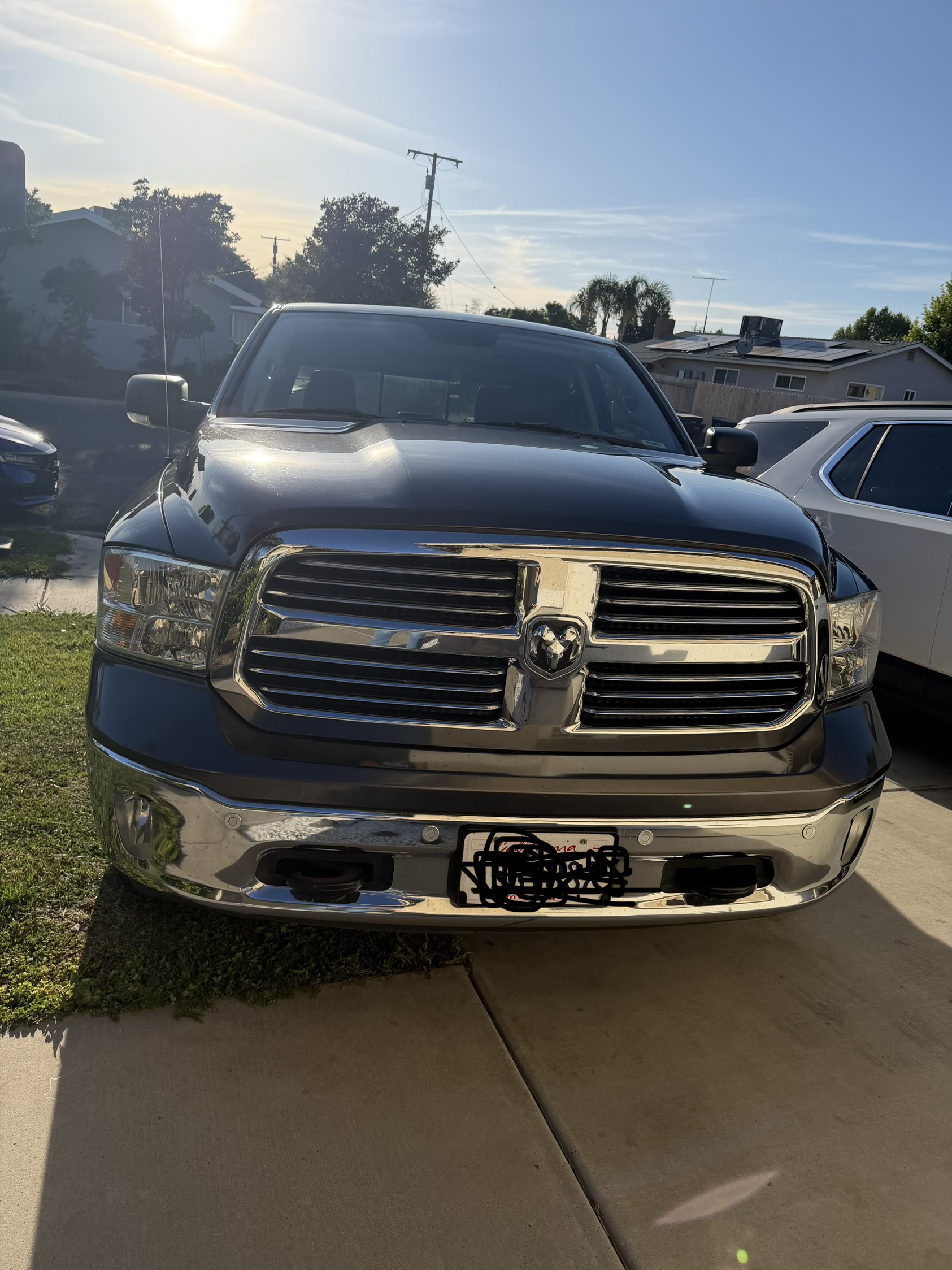 Used 2017 RAM 1500 Lone Star AWD/4WD image 1