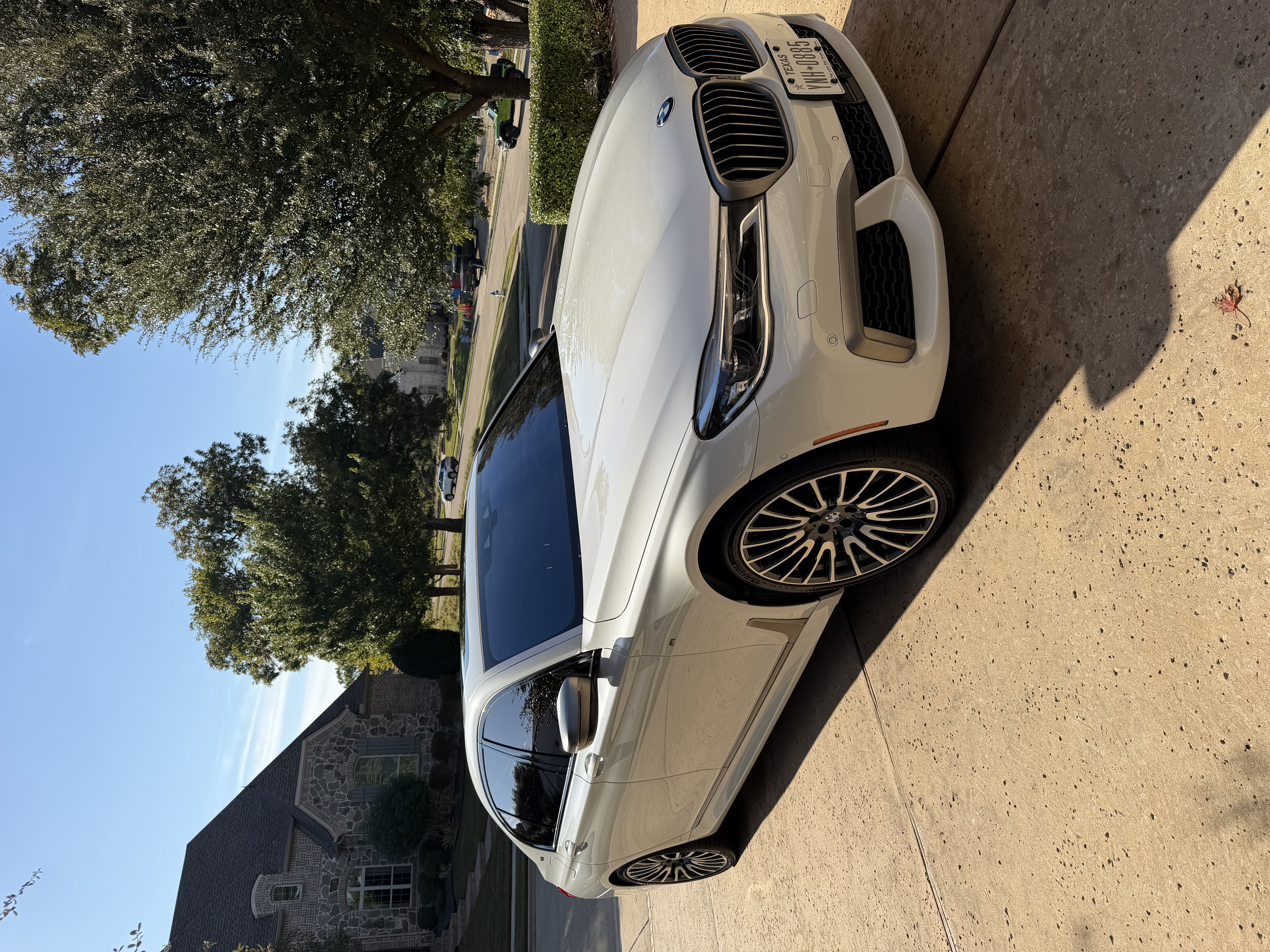 Used 2019 BMW M760i xDrive AWD/4WD image 6