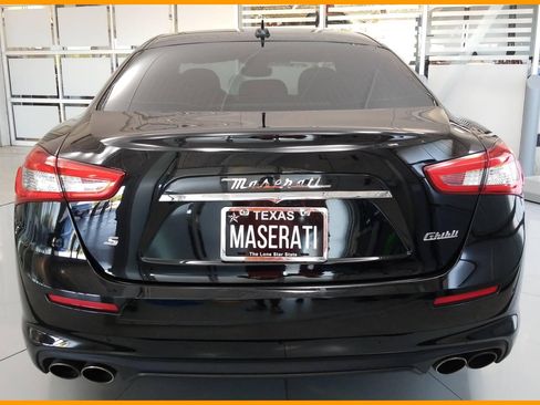 Used 2019 Maserati Ghibli S image 8