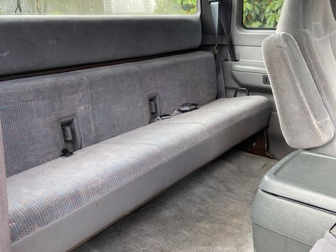 Used 1995 Ford F150 XL image 10