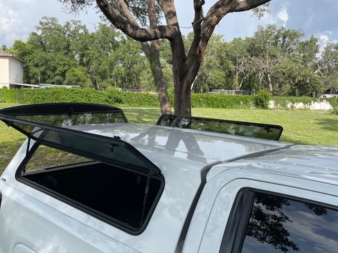 Used 2022 GMC Sierra 1500 Elevation RWD image 13