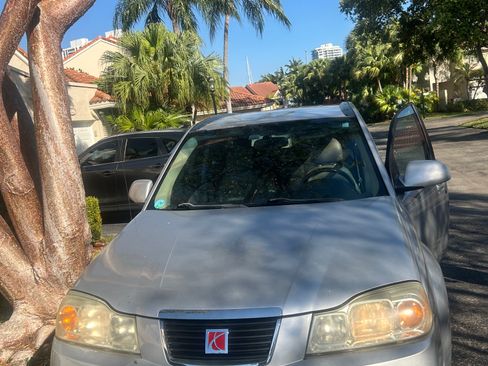 Used 2006 Saturn Vue 2WD V6 image 6