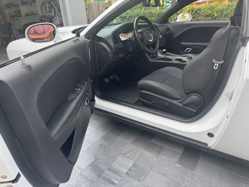 Used 2023 Dodge Challenger R/T RWD image 13