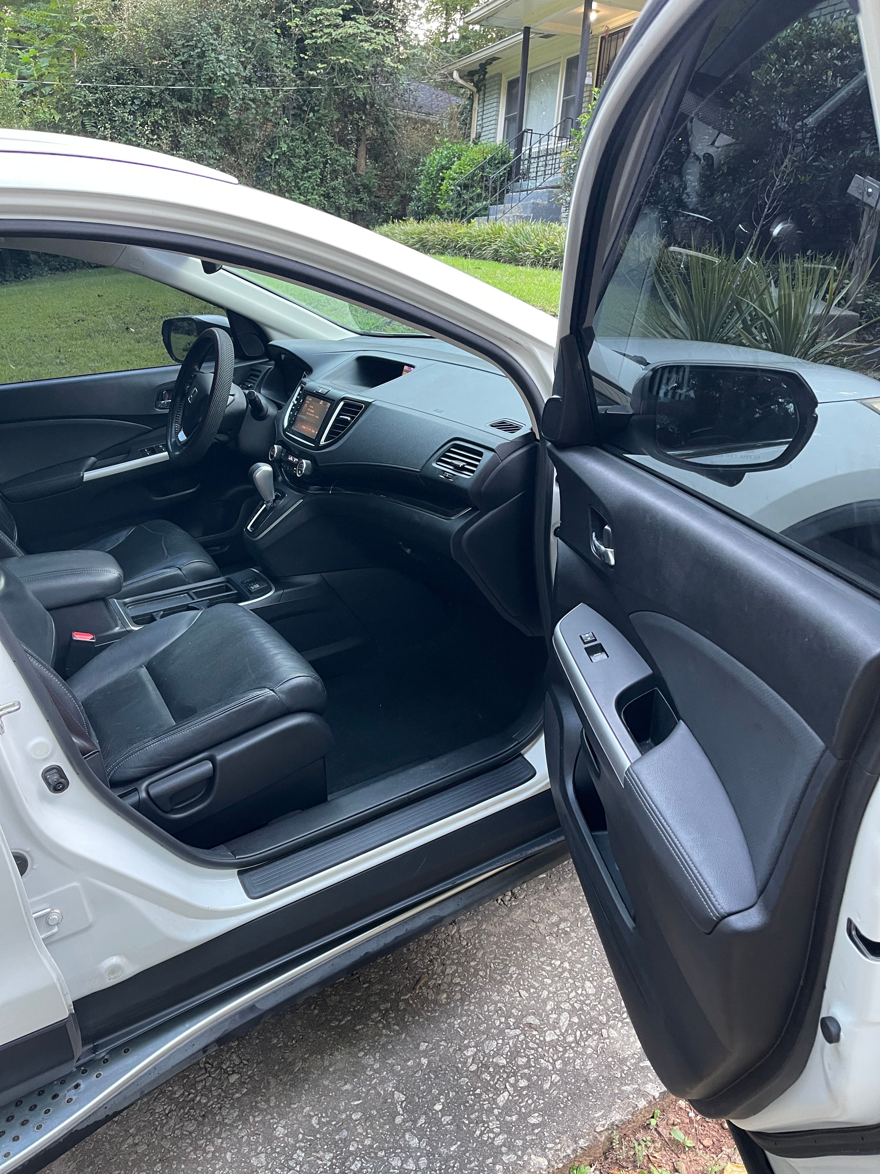 Used 2016 Honda CR-V Touring image 18