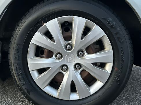 Used 2012 Honda Civic LX image 10