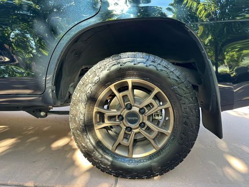 Used 2021 Toyota Land Cruiser AWD/4WD image 22