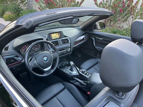 Used 2017 BMW 230i Convertible image 8