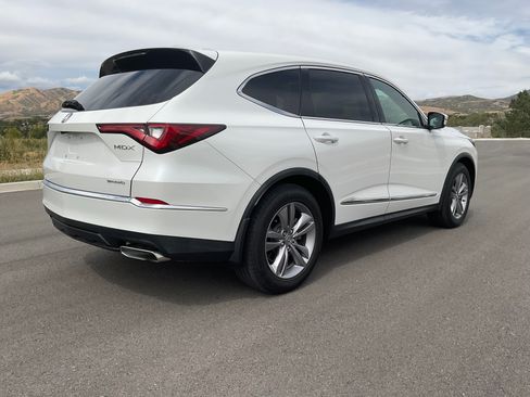 Used 2022 Acura MDX SH-AWD Sport Utility 4D image 6