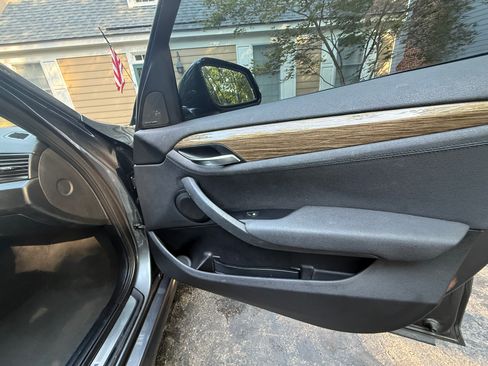 Used 2015 BMW X1 sDrive28i RWD image 13