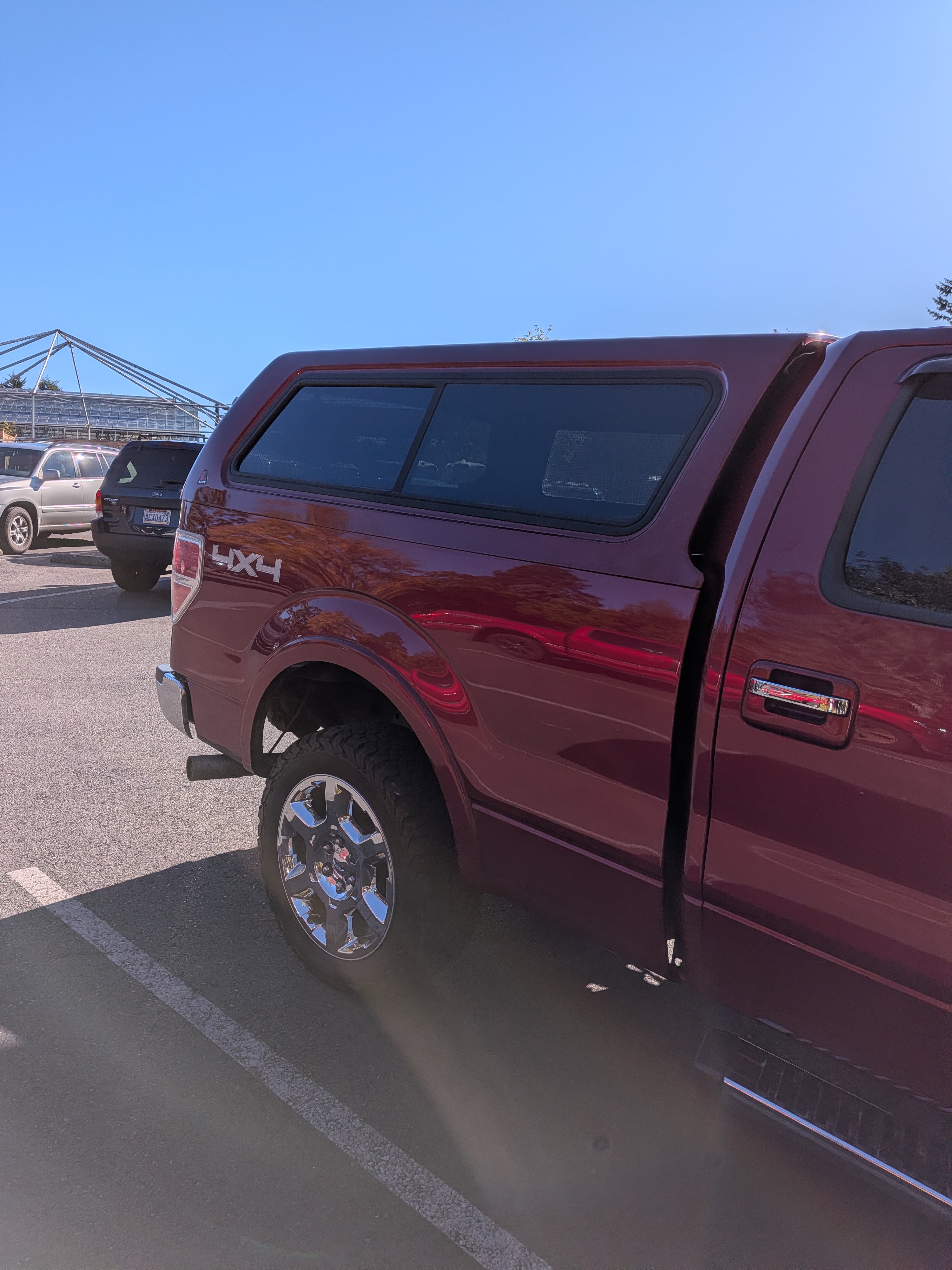 Used 2014 Ford F150 Lariat w/ Equipment Group 502A Luxury AWD/4WD image 29