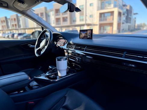 Used 2019 Audi Q7 3.0T Premium Plus w/ Premium Plus Package image 6