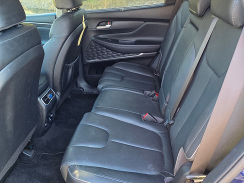 Used 2023 Hyundai Santa Fe Limited w/ Cargo Package image 11