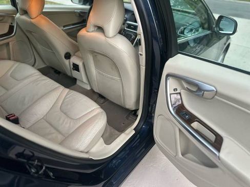Used 2012 Volvo S60 T5 image 14