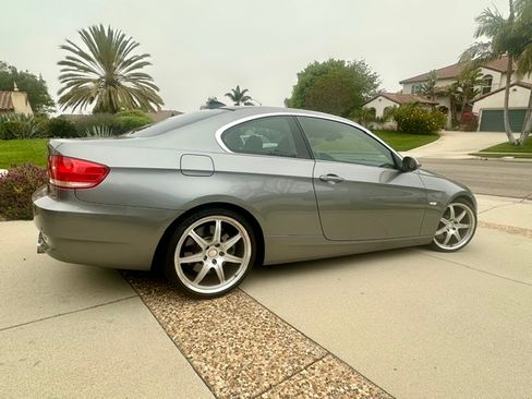 Used 2007 BMW 335i Coupe RWD image 5