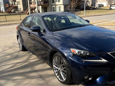 Used 2014 Lexus IS 250 AWD image 2