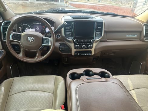 Used 2022 RAM 3500 Laramie image 9