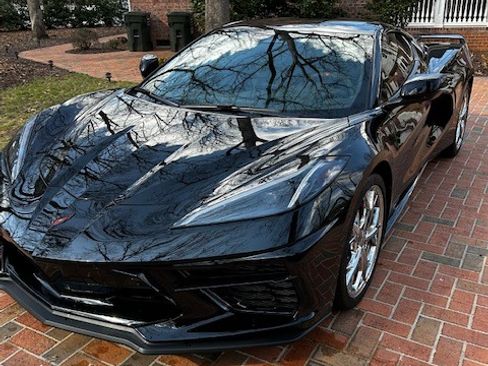 Used 2024 Chevrolet Corvette Stingray Premium Cpe w/ Z51 Performance Package image 1