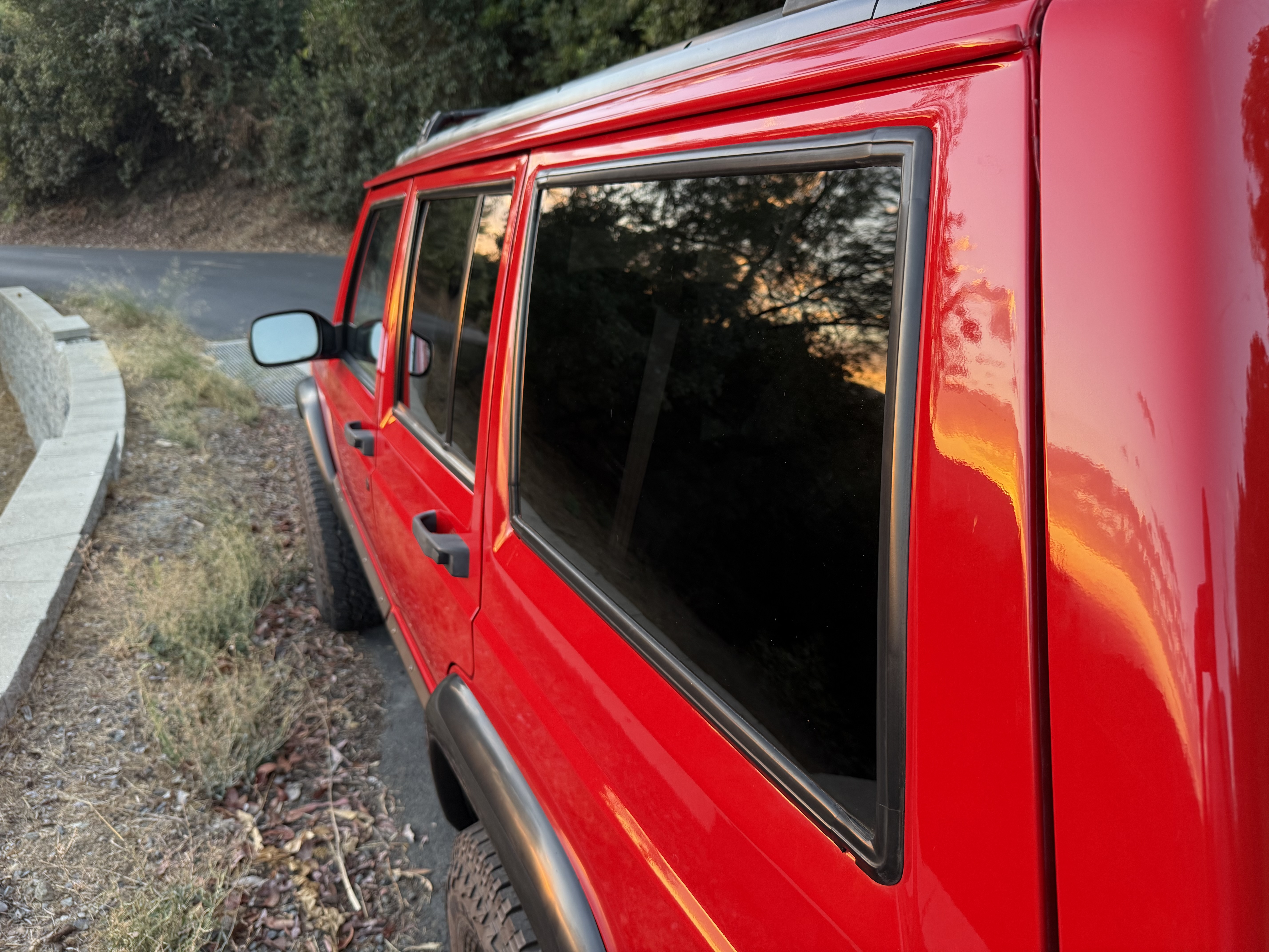 Used 1998 Jeep Cherokee Sport AWD/4WD image 10