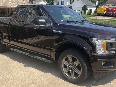 Used 2020 Ford F150 XLT w/ Equipment Group 302A Luxury AWD/4WD image 2