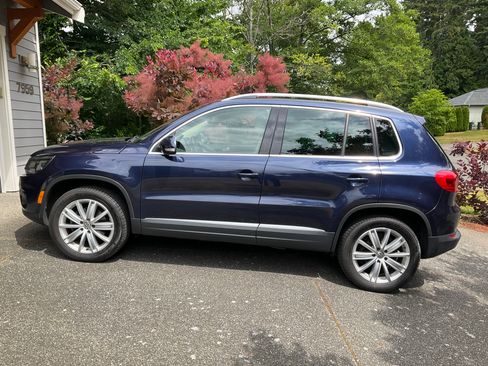 Used 2016 Volkswagen Tiguan SE AWD/4WD image 8