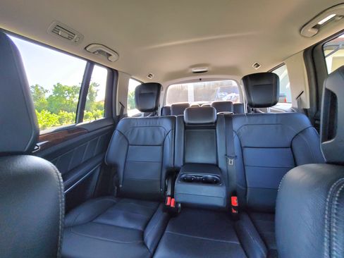 Used 2013 Mercedes-Benz GL 550 4MATIC image 22