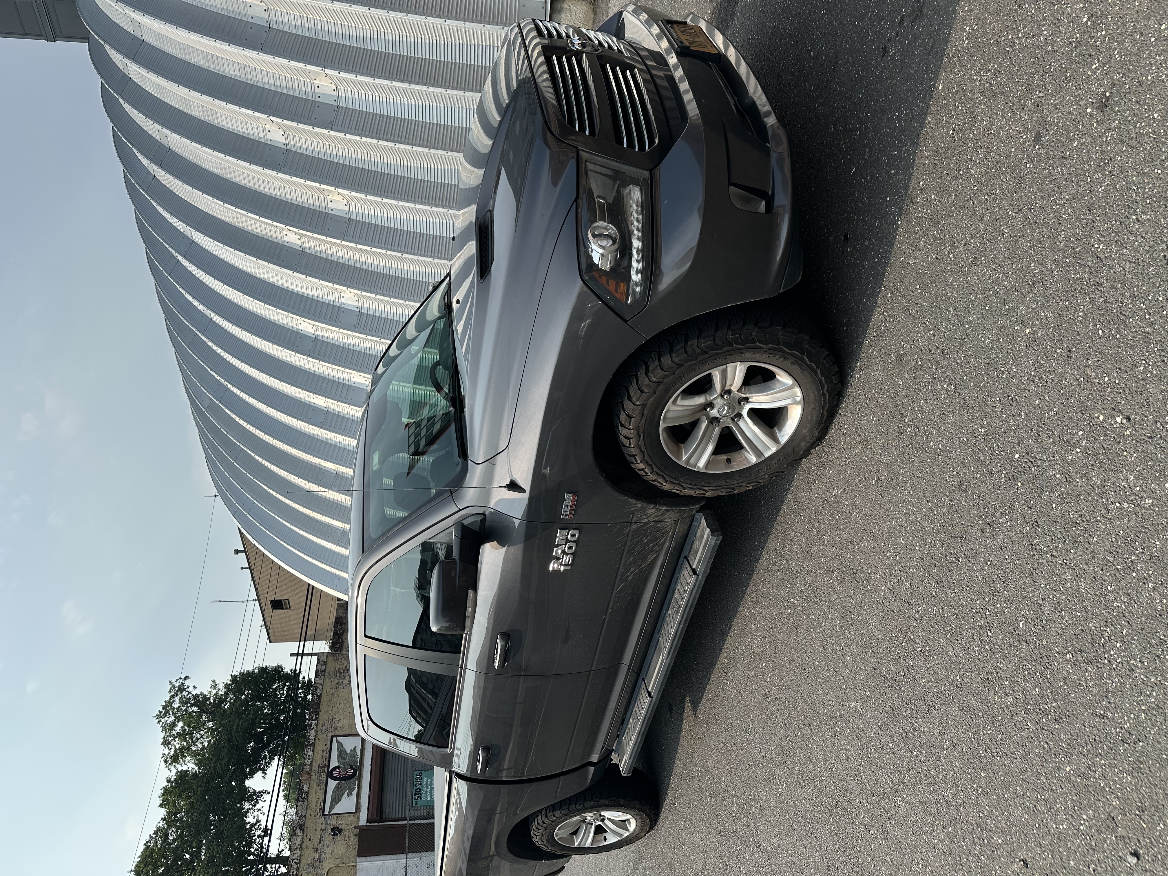 Used 2016 RAM 1500 Sport w/ Convenience Group AWD/4WD image 8